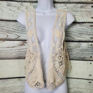 Vivid Collection of NY Women’s Ivory Crochet Lace Vest Large Boho Festival Top